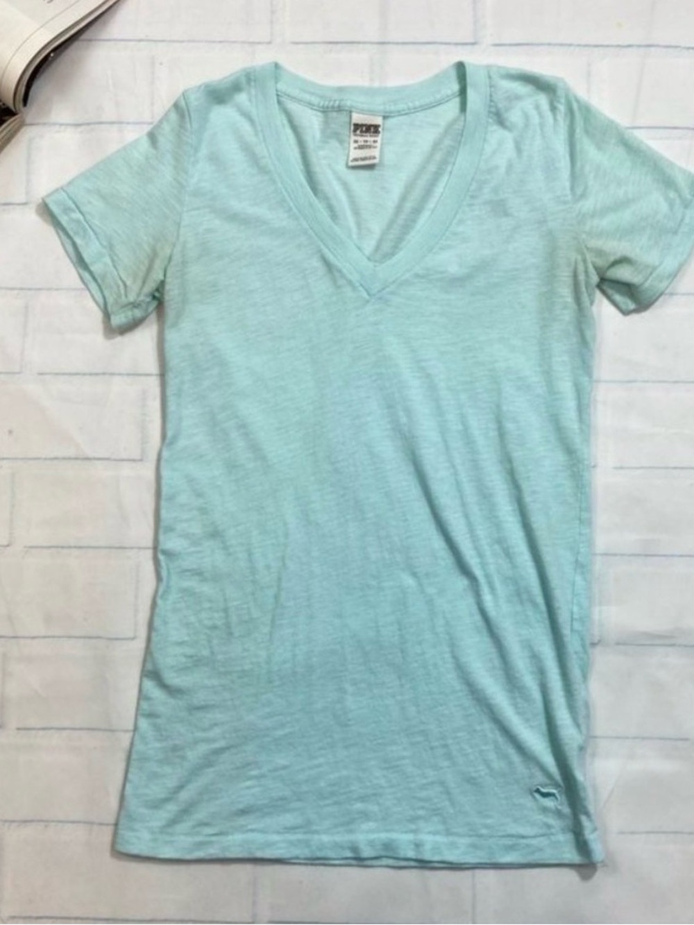 PINK Victoria's Secret Short Sleeve Tee